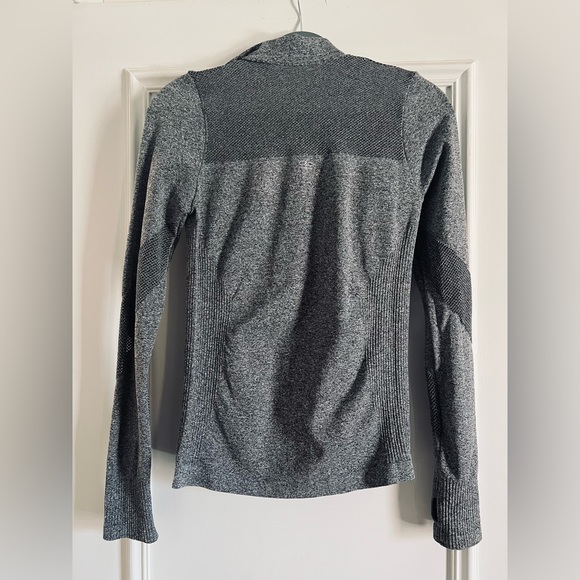 C&C California Grey zippered athletic top - Picture 6 of 9